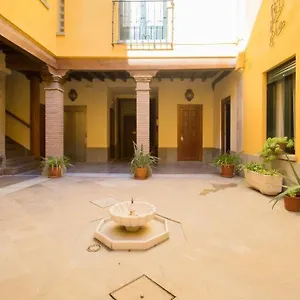 https://corrala-de-san-antn-alcaicera.es-andalucia.com